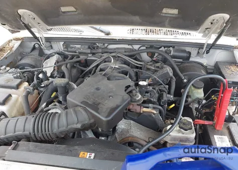 2003 Ford Explorer Sport Trac Xls/Xlt from USA, damaged, VIN 1FMZU77E53UB20195